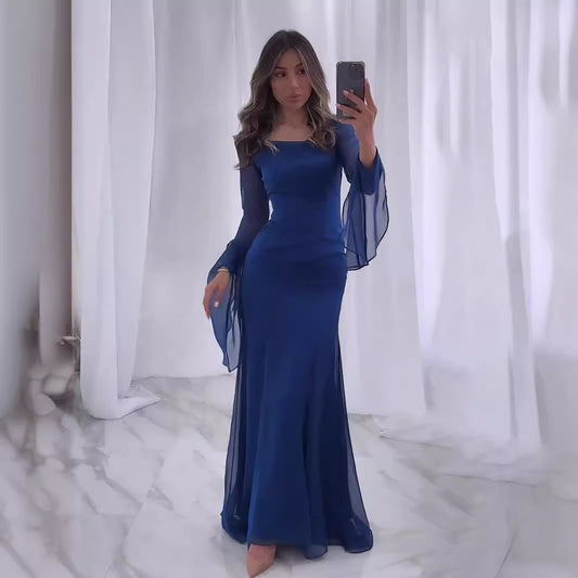 Chiffonkleid in Unifarbe mit Rüschenärmeln