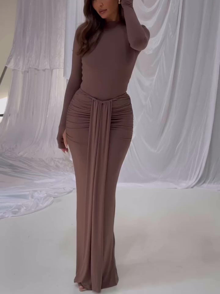 Langärmliges Kleid in Unifarbe mit Hüftbedeckung