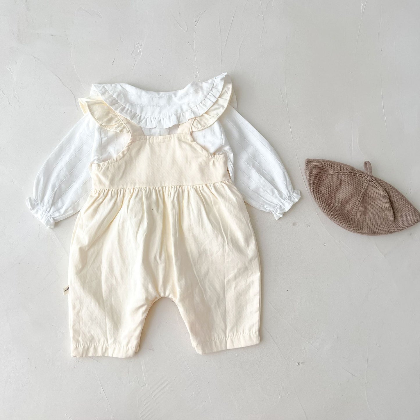 Baby Mädchen Lockerer Verstellbarer Trägerstrampler