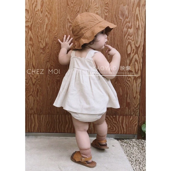 Baby-Strampler im Prinzessinnen-Stil, Kleid mit Trägern, kombiniert als Jumpsuit-Kleid