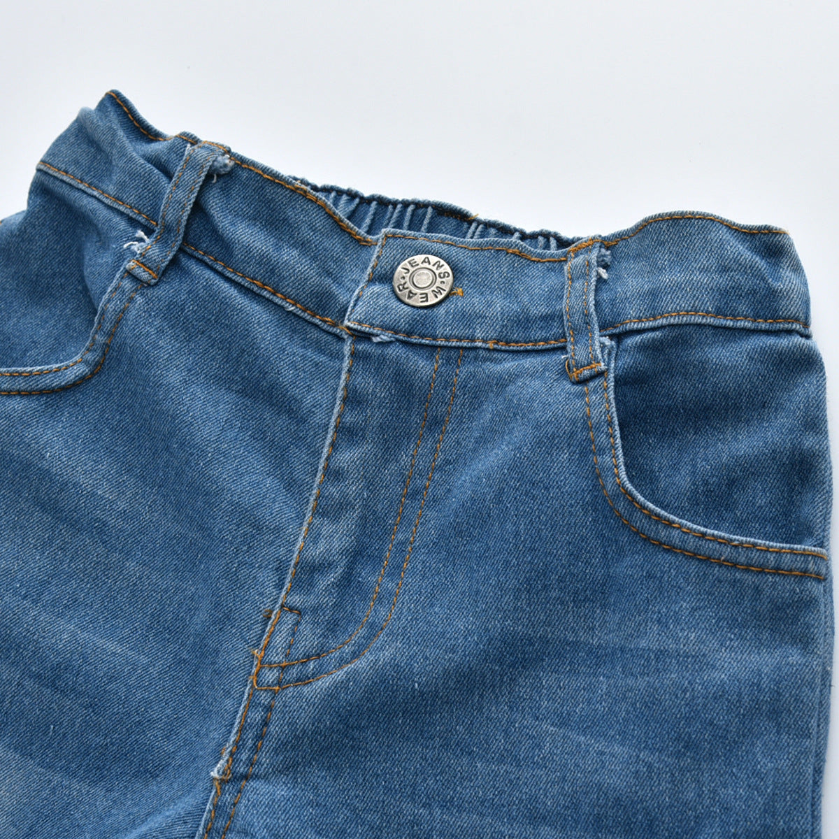 Mädchen-Set aus Spitze, Perlen und Jeans
