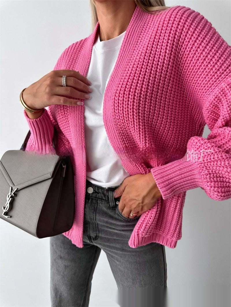 Einfarbige Strickjacke gestrickt Pullover