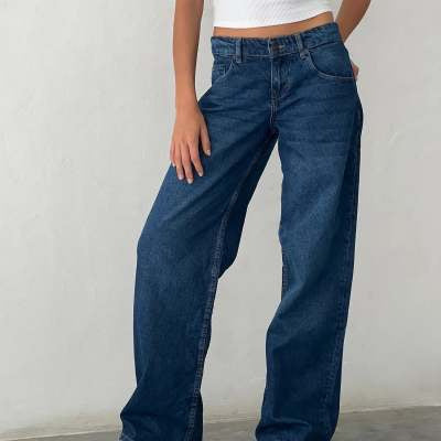 Jeans hose für Damen mit breiten Bein