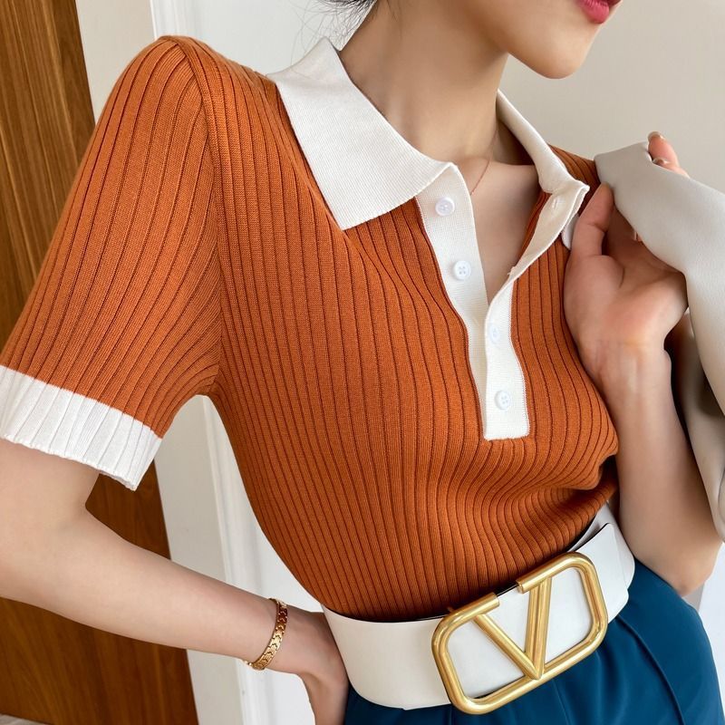 Damen Kontrastfarbiges T-Shirt mit Polokragen aus Eisseide – Leichtes Kurzarm-Top