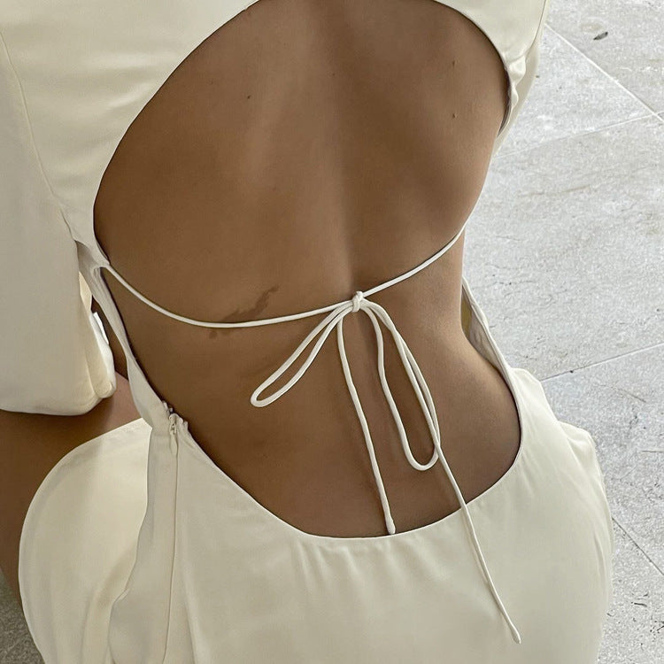 Satin Kleid mit hohlem Rücken und Schnürung