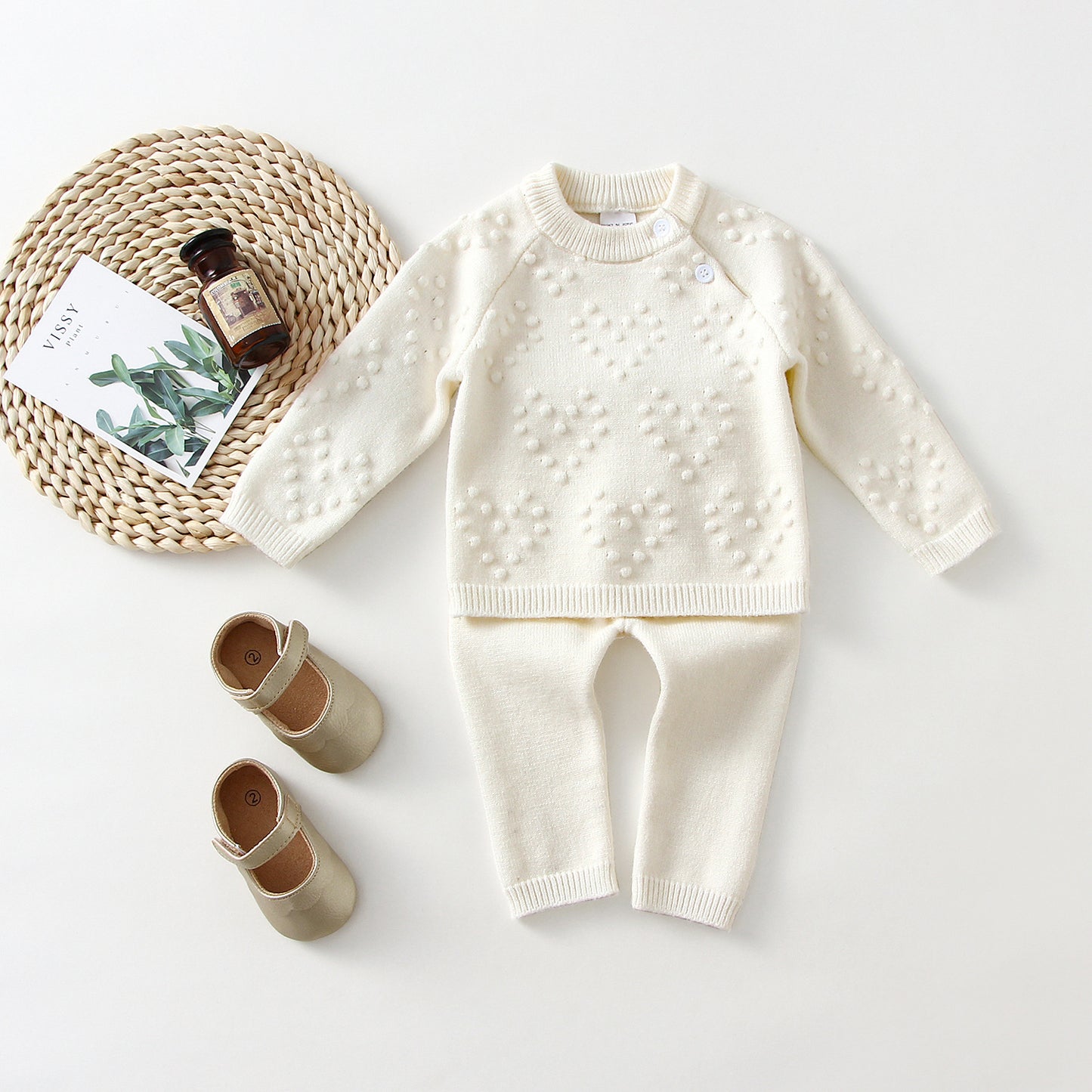 Children's knitting set with heart motif, plain sweater and pants 