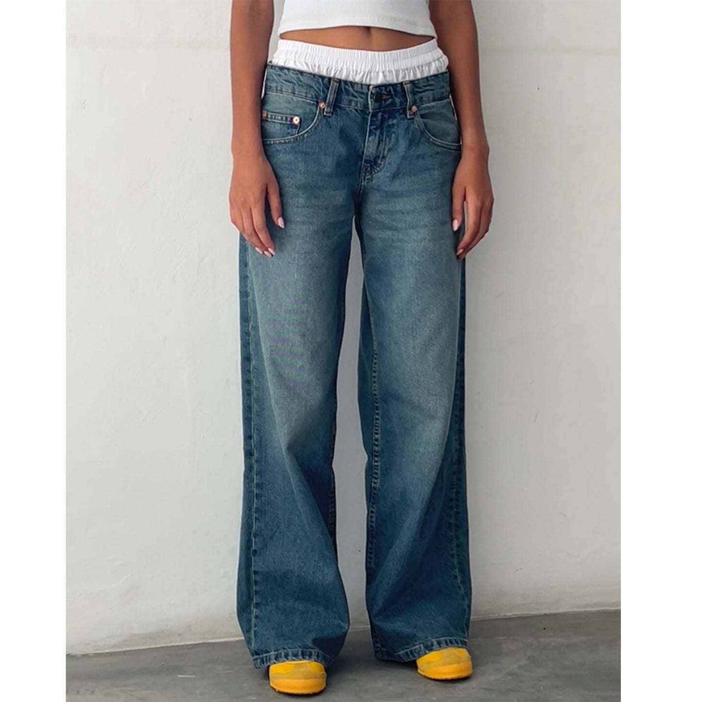 Retro niedrige Taille nicht elastisch gewaschene gerade Jeans für Frauen