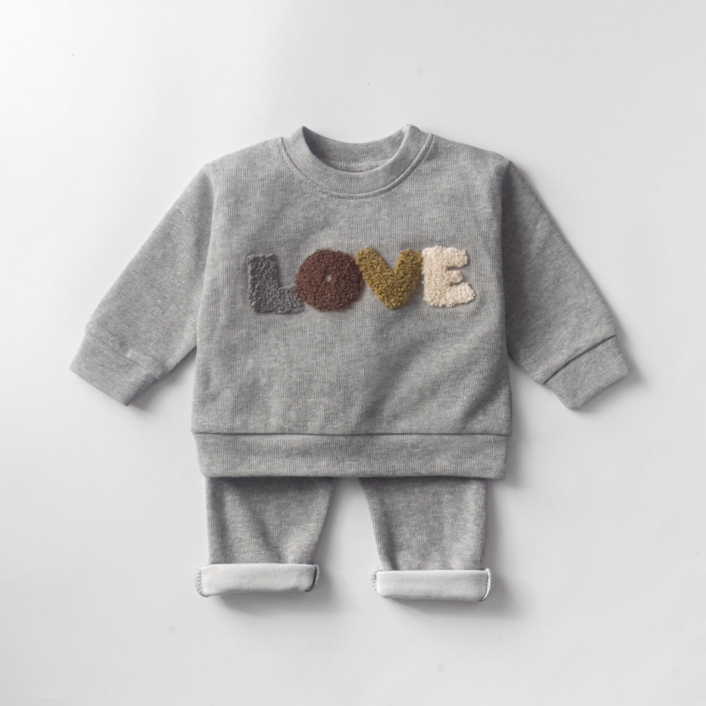 Kinderkleidung Jungen Pullover Anzug Beige Wolle LOVE Handtuch Stickerei Baby Kleidung Zwei-Teiliges Set