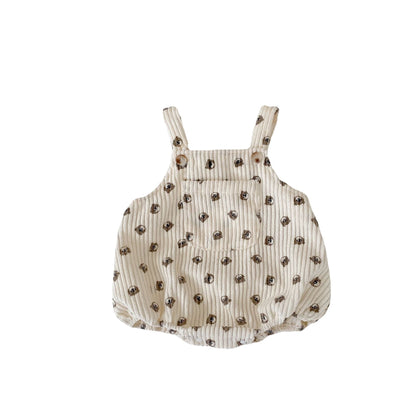 Cute baby bodysuit with bear motif 