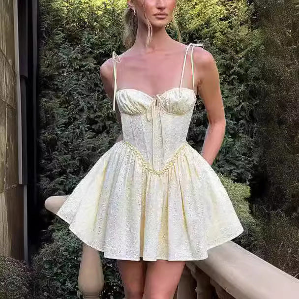 Sommer-Kleid, rückenfrei